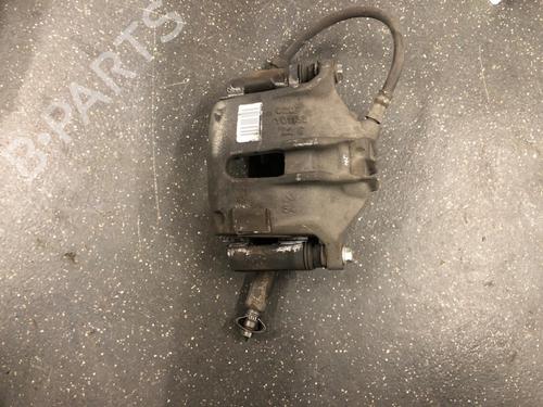 Used Right front brake caliper Right front brake caliper 12484352 12484352