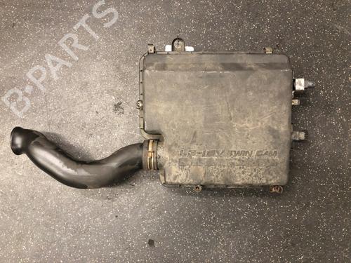 Used Air filter box Air filter box 16104053 16104053