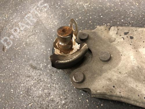 Left front suspension arm PEUGEOT 2008 II (UD_, US_, UY_, UJ_, UR_, UC_) 1.2 PureTech 130 (USHNS, URHNS) | BP12484513M12 