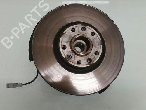 Used Left front steering knuckle PEUGEOT 3008 II SUV (MC_, MR_, MJ_, M4_) 1.6 BlueHDi 120 (120 hp) 12472761