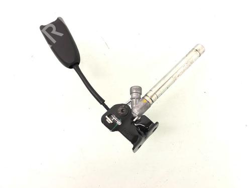 Used Seat buckle RENAULT MEGANE III Hatchback (BZ0/1_, B3_) 1.5 dCi (BZ0C) (90 hp) 13165372