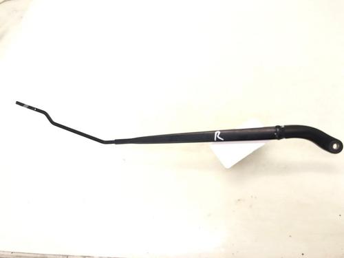 Used Front windshield wiper arm RENAULT MEGANE IV Hatchback (B9A/M/N_) 1.3 TCe 100 (B9N8) (102 hp) 22606893