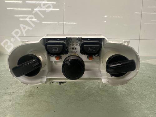 Commande Chauffage SUZUKI IGNIS III (MF, FF) 1.2 (ATK412) (90 hp) 32330740