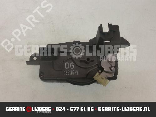 Front right lock OPEL ASTRA H Estate (A04) 1.7 CDTI (L35) | BP13155834C97 
