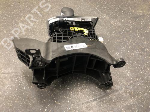 Gear lever RENAULT CLIO V (B7_) 1.6 E-TECH 140 (B7MU) | BP12486084M90 