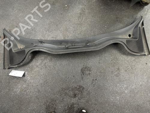 Windlauf für AUDI A1 (8X1, 8XK) 1.4 TFSI (122 hp) 32174890