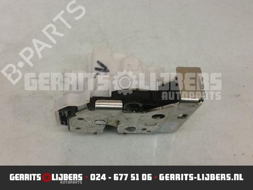 Used Front right lock OPEL COMBO Box Body/MPV (X12) 1.6 CDTI (B05) (105 hp) 13155953