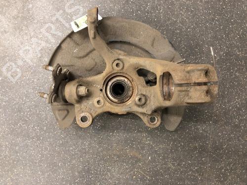 Left front steering knuckle VW GOLF SPORTSVAN VII (AM1, AN1) 1.6 TDI | BP12482904M25 