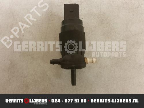 Used Washer pump Washer pump 13157183 13157183