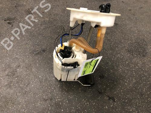 Used Fuel pump BMW 3 (F30, F80) 320 d (163 hp) 12482874
