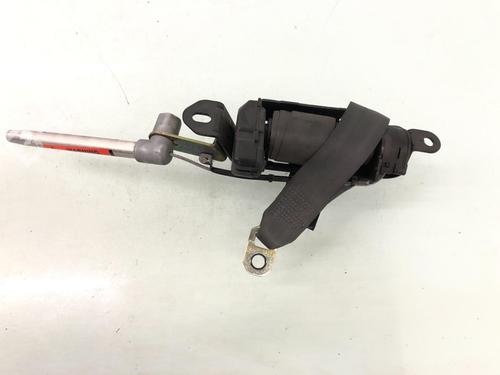 Used Front right seatbelt VOLVO S40 I (644) 1.8 (115 hp) 15630452