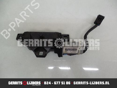 Used Electronic module BMW 5 (E60) 520 d (163 hp) 13155770