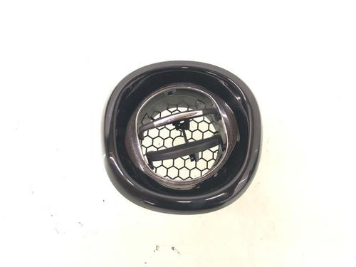 Used Air vent Air vent 15631936 15631936