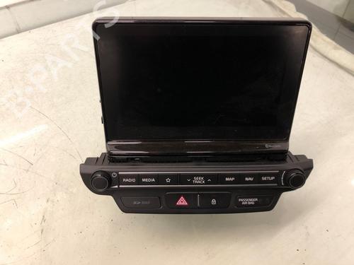 Used Display monitor KIA CEED Sportswagon (CD) 1.0 T-GDI (120 hp) 29388030