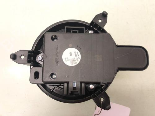 Heater blower motor TOYOTA YARIS (_P21_, _PA1_, _PH1_) 1.5 Hybrid (MXPH10, MXPH11) | BP20213697M62 