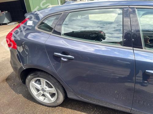 right-rear-door-volvo-v40-hatchback-525-2012-2013-2014-2015-2016-2017-2018-2019-28018688 main image