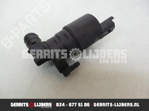 Used Washer pump Washer pump 13156431 13156431