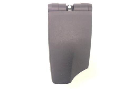 Used Armrest / Center console Armrest / Center console 16660768 16660768
