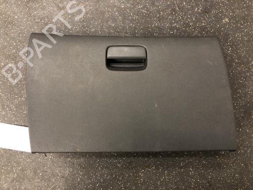 Used Glove box Glove box 18259826 18259826