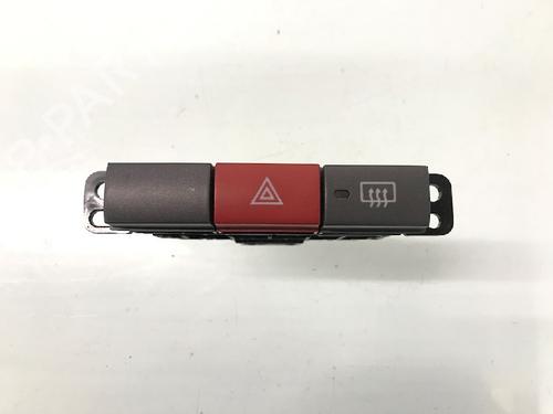 Used Warning switch DAIHATSU CUORE VII (L275_, L285_, L276_) 1.0 (L276) (70 hp) 13159270