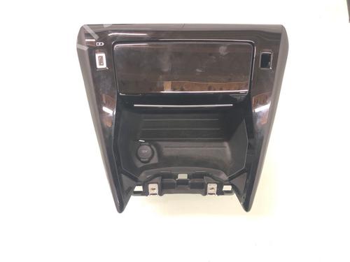Used Glove box PEUGEOT 2008 II (UD_, US_, UY_, UJ_, UR_, UC_) 1.2 PureTech 130 (USHNS, URHNS) (130 hp) 12485767