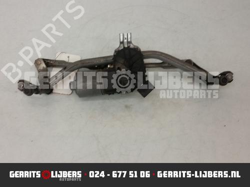 Used Front wipers mechanism PEUGEOT 206 Hatchback (2A/C) 1.1 i (60 hp) 12245591