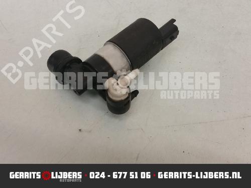 Ruitensproeierpomp RENAULT MEGANE III Grandtour (KZ0/1) 1.5 dCi (KZ09, KZ0D, KZ1G, KZ29, KZ14, KZ1W, KZ10, KZ1F,... (110 hp) 13156852