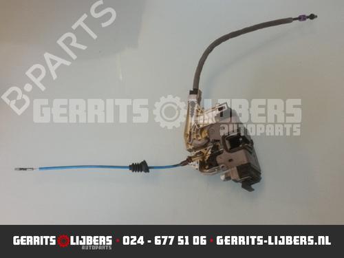 Used Front left lock MERCEDES-BENZ A-CLASS (W176) A 180 CDI / d (176.012) (109 hp) 13157446