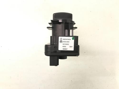 Headlight switch MERCEDES-BENZ B-CLASS Sports Tourer (W245) B 200 TURBO (245.234) | BP12481902I24 
