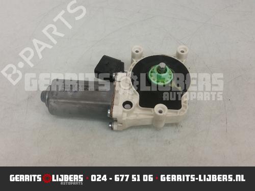 Used Electronic module BMW 5 Touring (E61) 535 d (272 hp) 13156684