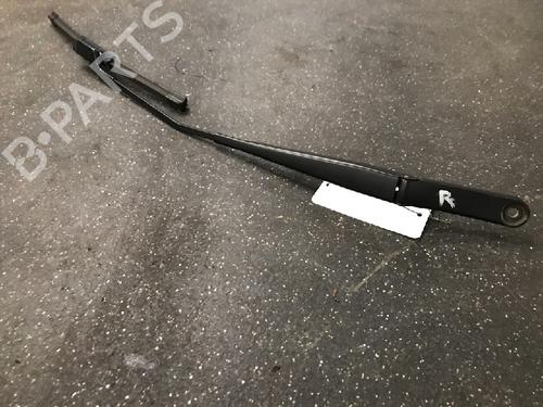 Used Front windshield wiper arm SEAT IBIZA IV ST (6J8, 6P8) 1.2 TDI (75 hp) 13161620