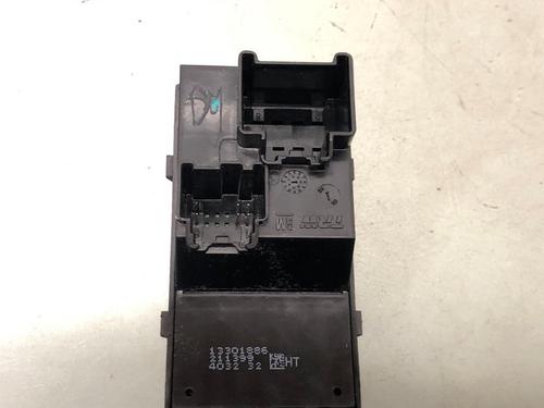Switch OPEL MERIVA B MPV (S10) 1.4 (75) | BP28018323I30 - Image 2