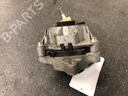 Used Engine mount Engine mount 18259986 18259986