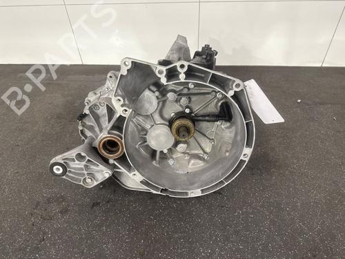 Used Gearbox FORD FOCUS III Turnier 1.6 TDCi ECOnetic (105 hp) 28018731