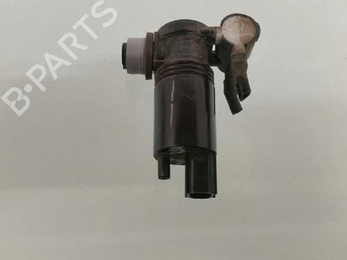 Used Washer pump FORD FIESTA VI (CB1, CCN) 1.6 TDCi (95 hp) 13158494