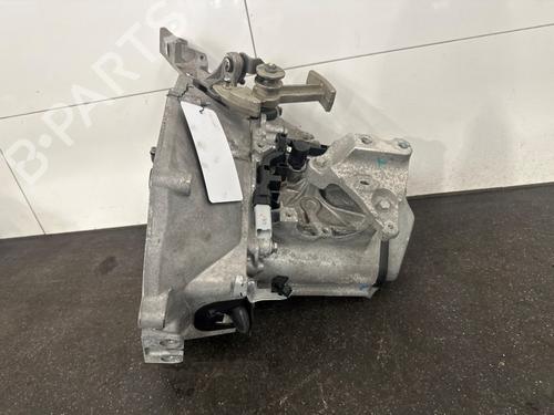 Gearbox OPEL CORSA F (P2JO) 1.2 (68) | BP32855870M3 - Image 2
