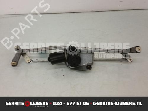 Used Front wipers mechanism TOYOTA AYGO (_B1_) 1.0 (KGB10_, KGB10R) (68 hp) 12246117