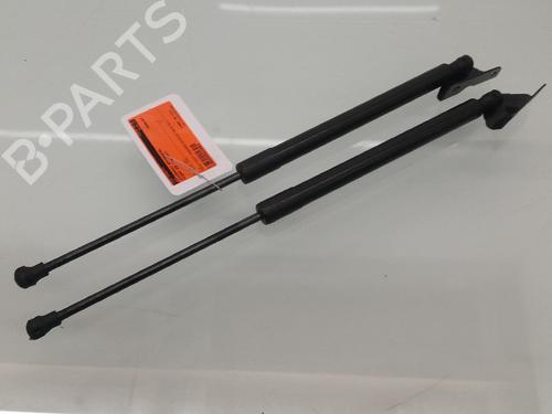 Used Tailgate lift support Tailgate lift support PEUGEOT 208 I (CA_, CC_) 1.4 HDi (68 hp) 13157714 13157714