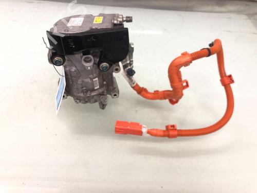 Used AC compressor HONDA JAZZ V (GR_, GS_) 1.5 eHEV (GR3, GR6) (109 hp) 15629837