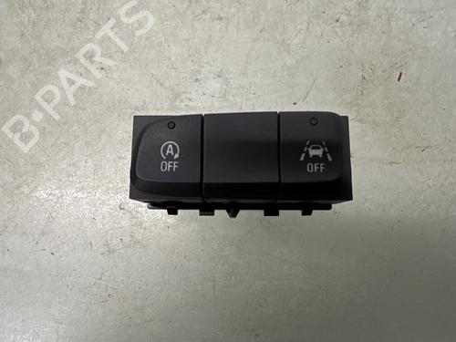 switch-opel-corsa-f-p2jo-2019-32855905 main image