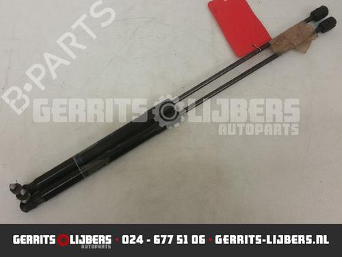 Used Tailgate lift support CITROËN C4 Coupe (LA_) 1.6 16V (109 hp) 13156156