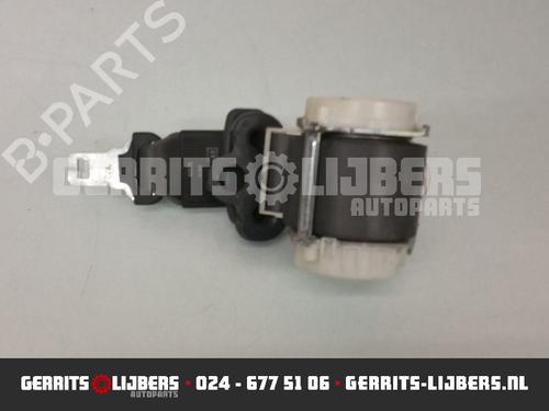 Used Rear center seatbelt RENAULT CLIO III (BR0/1, CR0/1) 1.6 16V (BR05, BR0B, BR0Y, BR15, BR1J, BR1M, BR1Y, CR0B,... (112 hp) 13156244