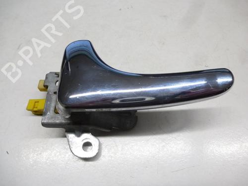 Used Interior roof handle Interior roof handle 12485382 12485382