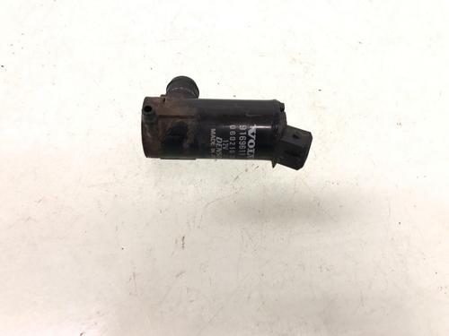 Washer pump VOLVO V70 II (285) 2.4 | BP15630479E24 