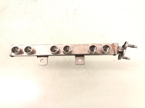Used Injection rail Injection rail 15647300 15647300