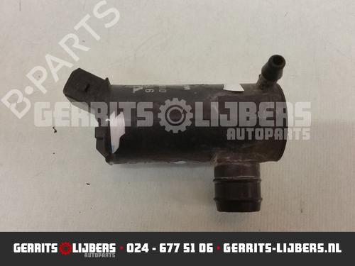 Used Washer pump Washer pump 13155936 13155936
