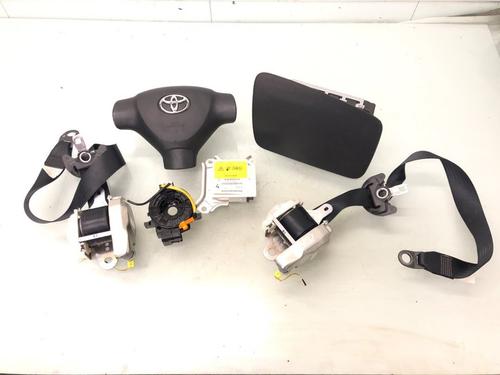 airbag-kit-toyota-aygo-_b1_-2005-2006-2007-2008-2009-2010-2011-2012-2013-2014-30193837 main image