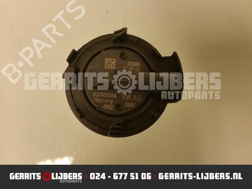 Used Electronic module AUDI A2 (8Z0) 1.2 TDI (61 hp) 12249532