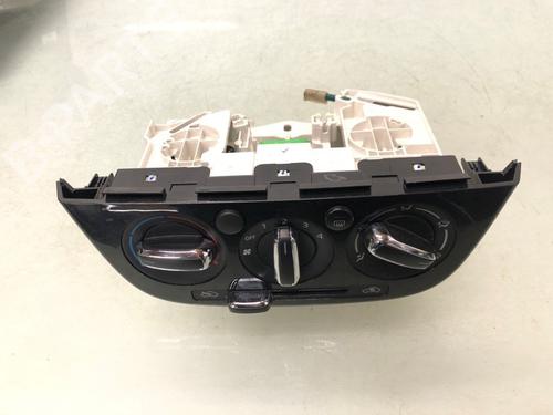 Climate control MITSUBISHI MIRAGE / SPACE STAR VI Hatchback (A0_A) 1.0 (A05A) | BP31288973I5 - Image 4