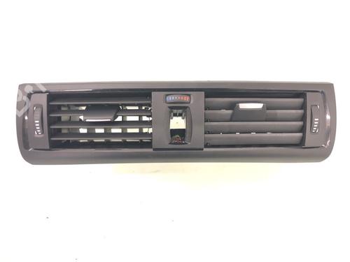 Used Air vent BMW 1 (F20) 118 i (170 hp) 17179623